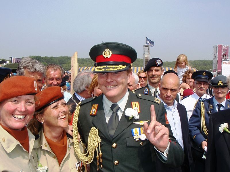 Бригадный генерал Виллем Александр в День Ветеранов